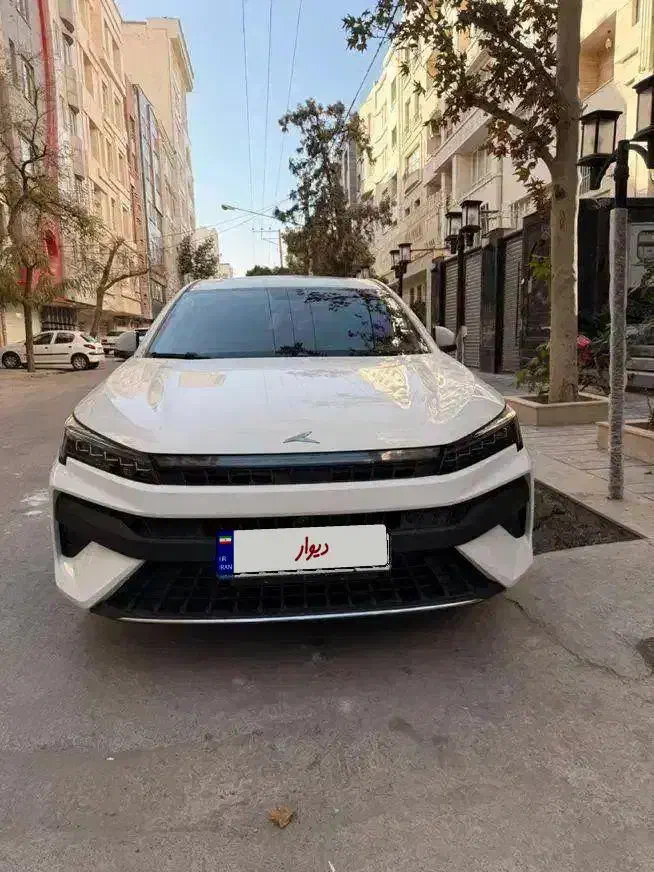 مدل ۱۴۰۳ بدون رنگ / نقد یا اقساطKMC J7|خودرو سواری و وانت|مشهد, وکیل‌آباد|دیوار