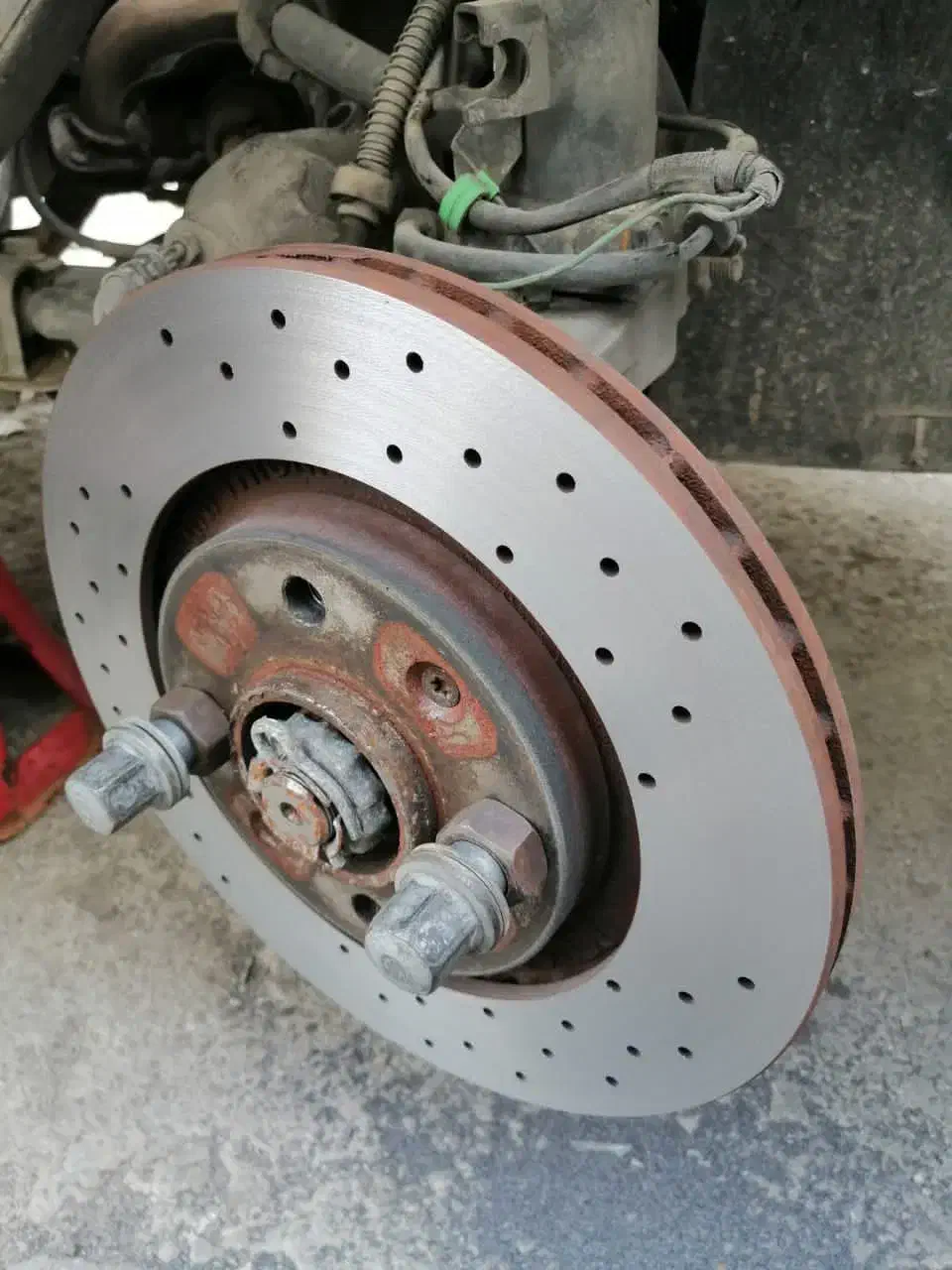 تابگیری و لبه برداری و تراش دیسک و رفع لرزش فرمان|خدمات موتور و ماشین|کنارک, |دیوار