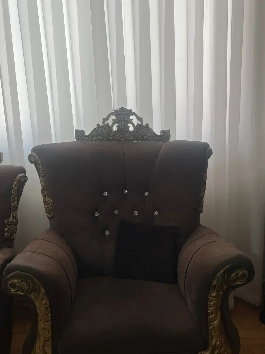 مبل هفت نفره|مبلمان خانگی و میز عسلی|رشت, پیرکلاچای|دیوار