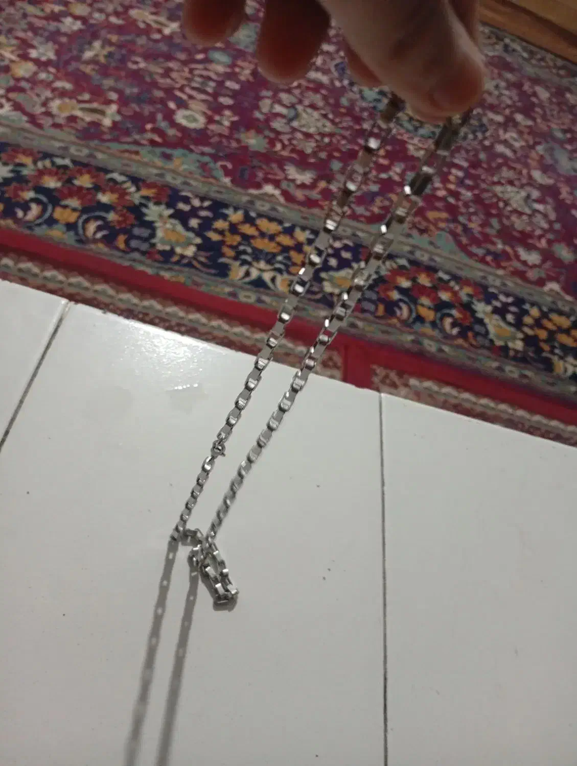 زنجیر مردانه|بدلیجات|بافت, |دیوار