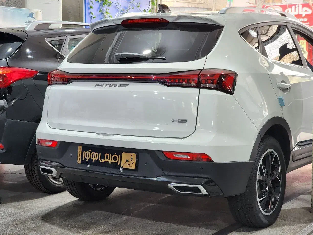 کی ام سی ایکس 5 نقدی تحویل برج 12|خودرو سواری و وانت|تهران, اختیاریه|دیوار