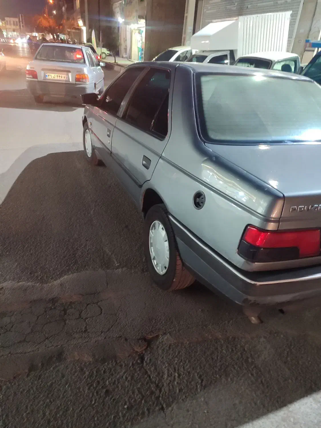 پژو۴۰۵ مدل۹۰|خودرو سواری و وانت|نظرآباد, رسالت|دیوار