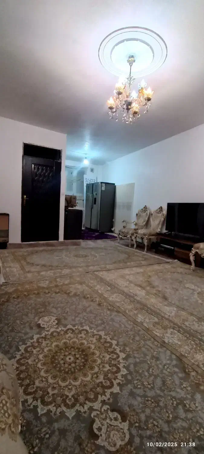 حیاط آپارتمانی دوطبقه ونیم باپارگینگ|فروش آپارتمان|تبریز, |دیوار