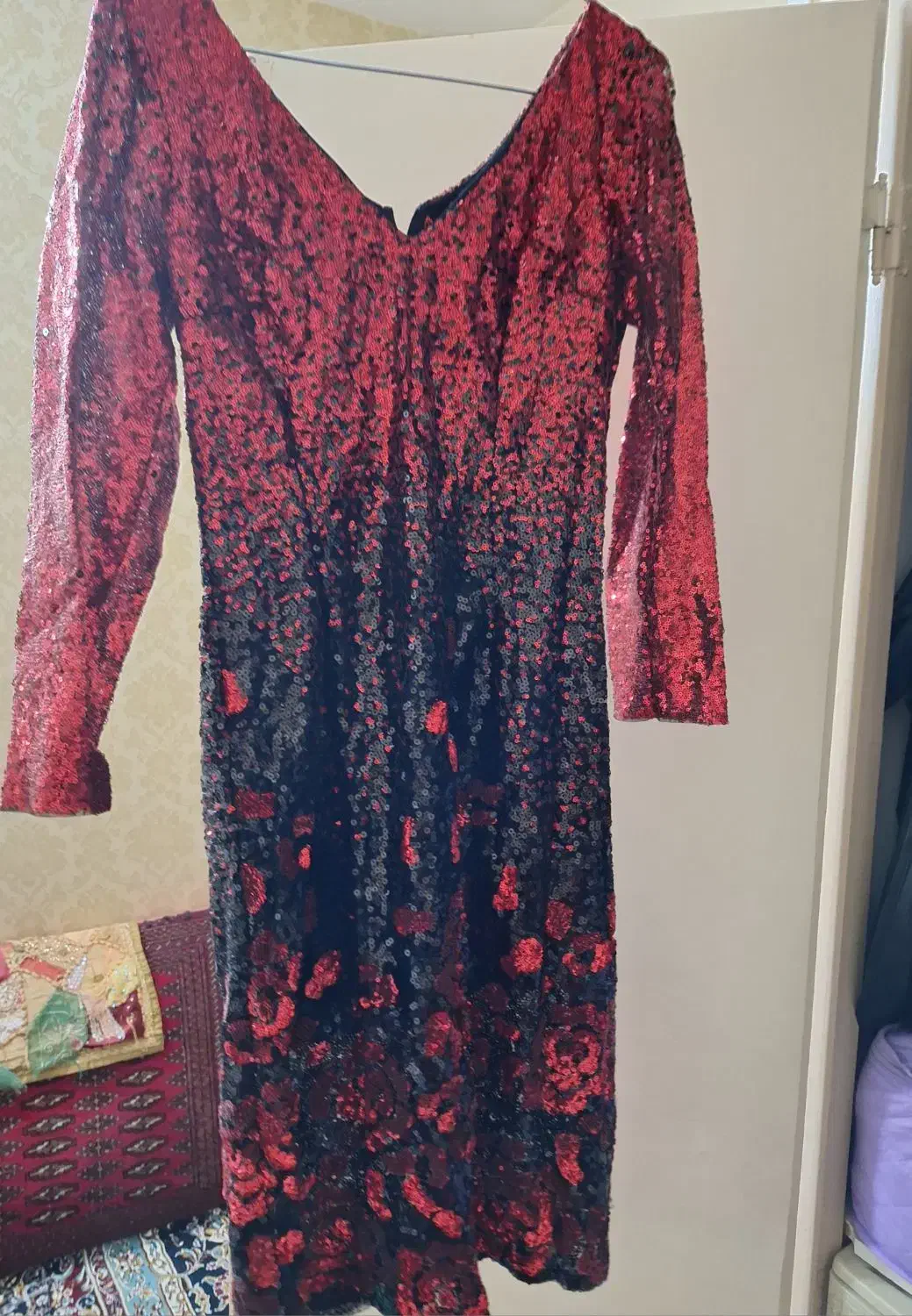 لباس مجلسی|لباس|قزوین, |دیوار