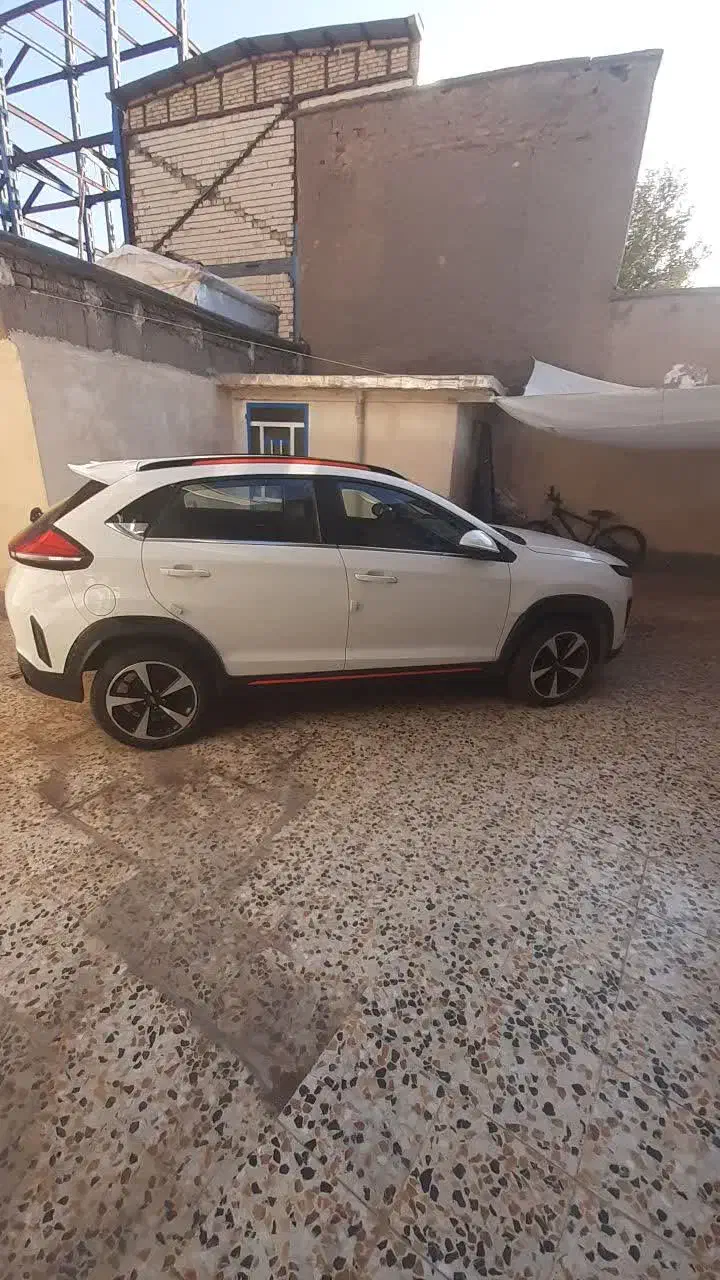 x33 کراس مدل ۱۴۰۲ در حد خشک صفر|خودرو سواری و وانت|الشتر, |دیوار