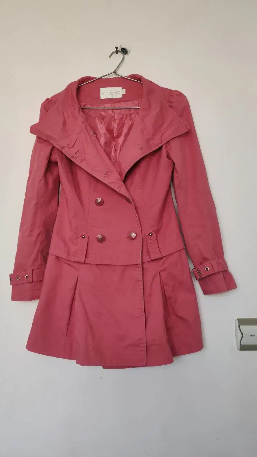 پالتو پاییزه|لباس|انار, |دیوار