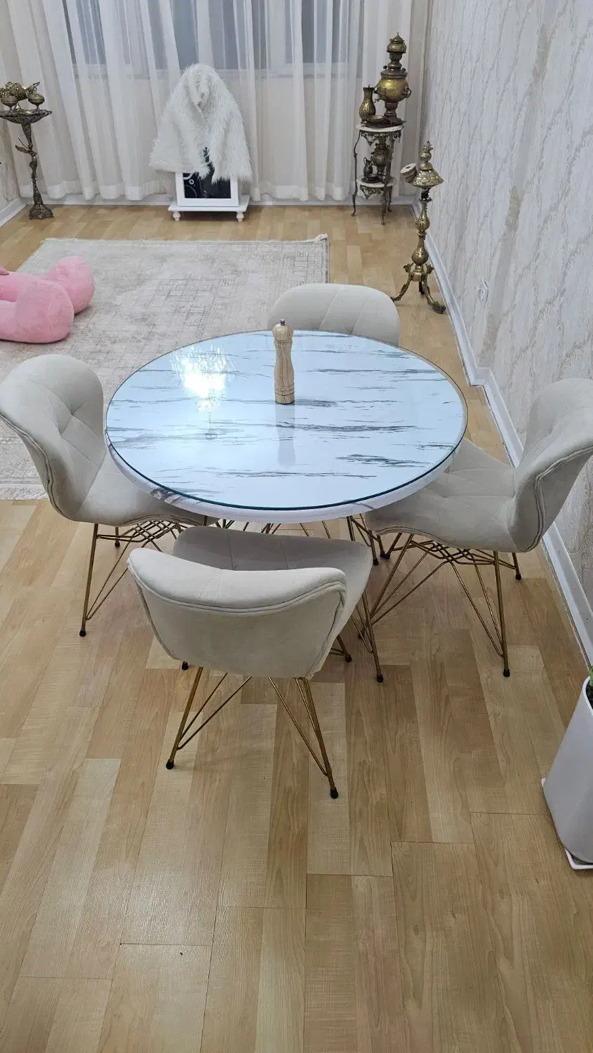 غذا خوری ۴نفره|میز و صندلی غذاخوری|پرند, فاز ۵|دیوار