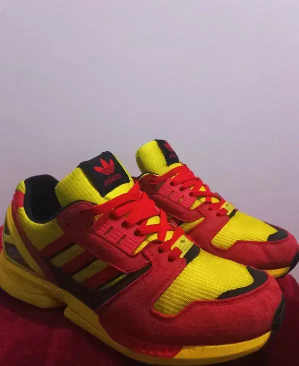 یک جفت کتونی اسپانیا سفارش ویتنام|کیف، کفش، کمربند|قم, شاه ابراهیم|دیوار