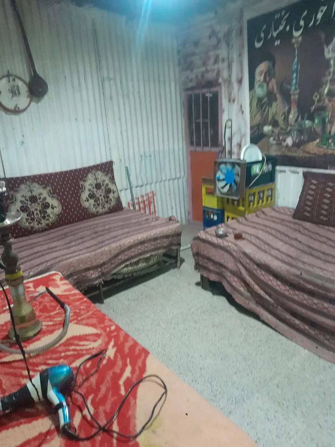 یک عدد دکه خواروبار فروشی با امتیاز آب وبرق|فروش مغازه و غرفه|الیگودرز, |دیوار