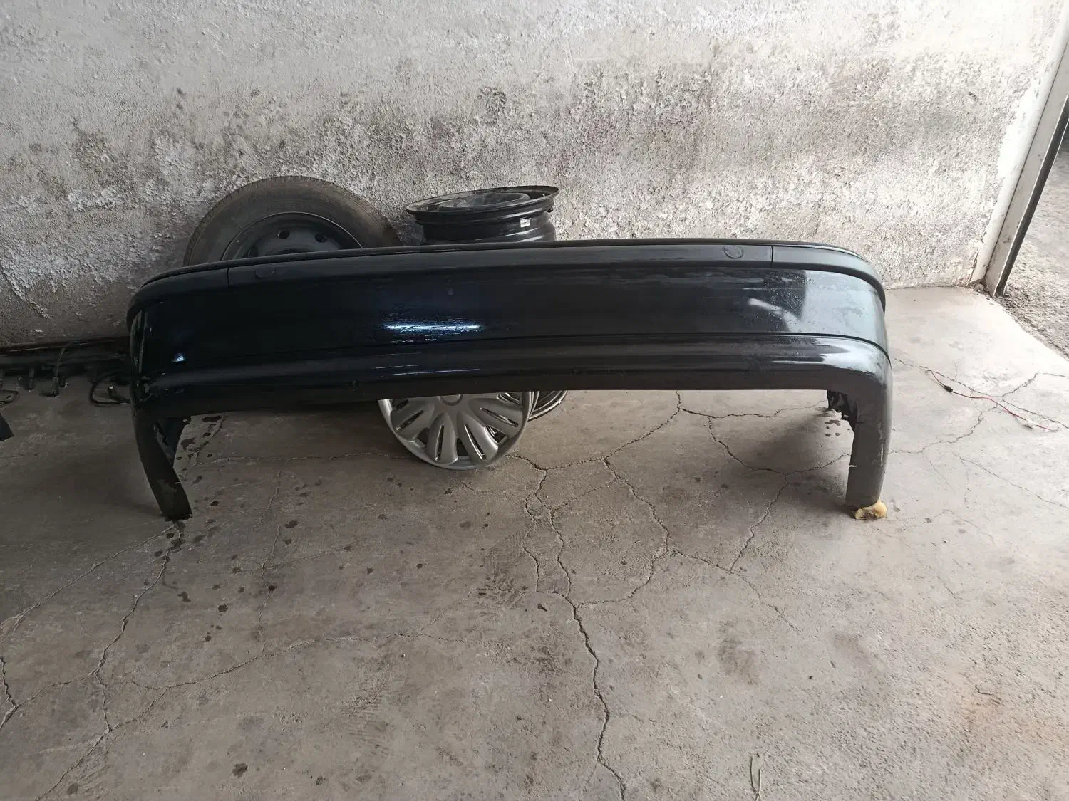 سپرسمند عقب .قاپاق .درب صندوق سمند|قطعات یدکی و لوازم جانبی|قم, زند آباد|دیوار