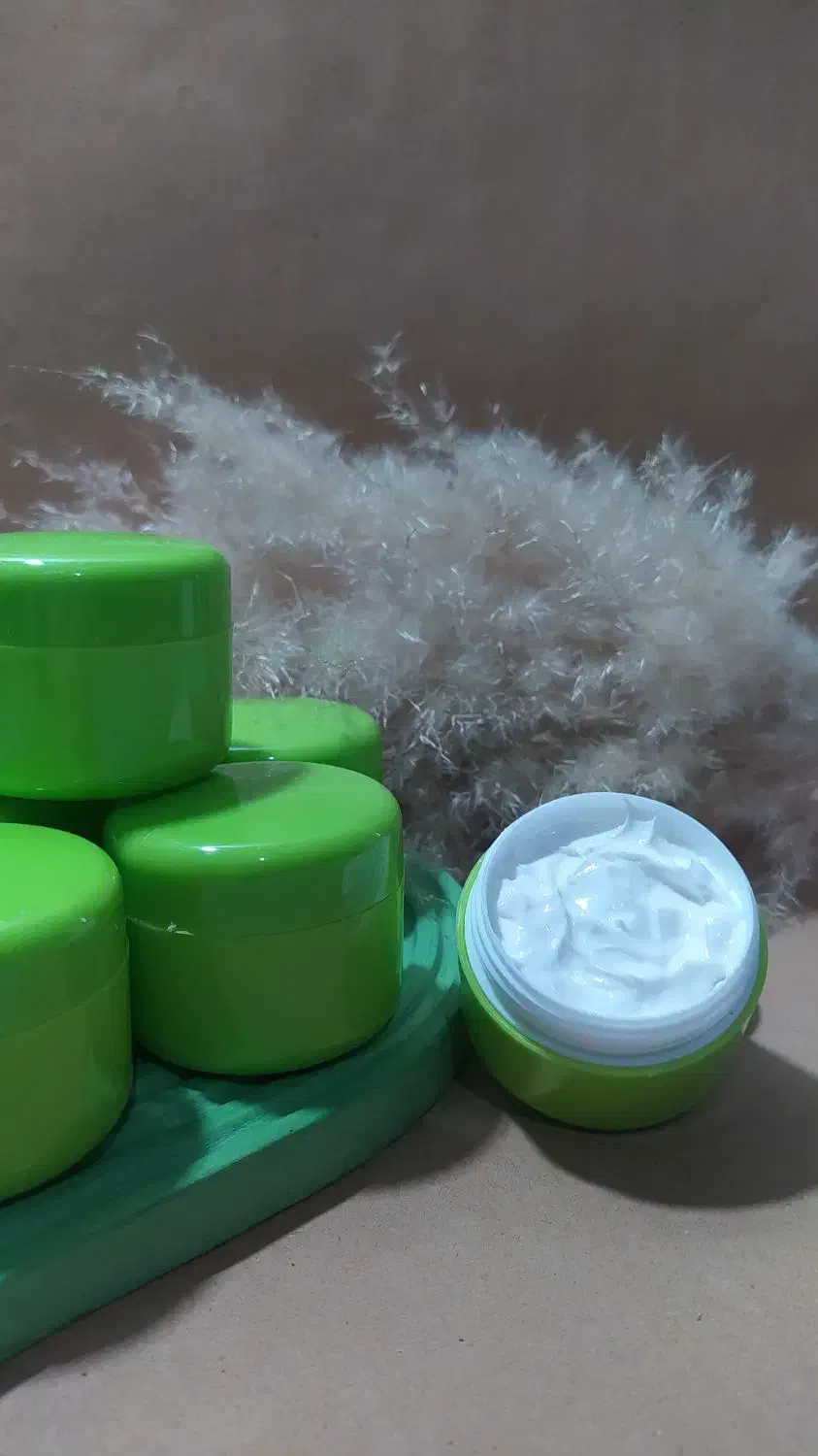 کرم حلزون جوانساز|آرایشی، بهداشتی، درمانی|سارال, |دیوار