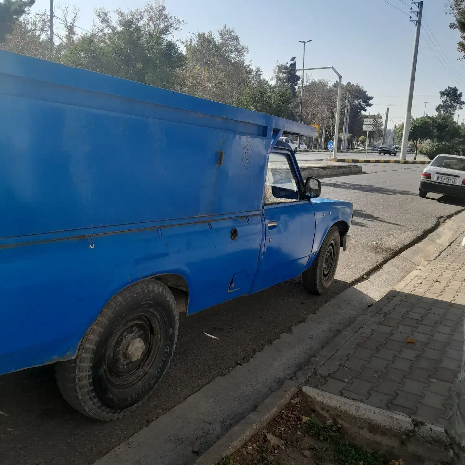 نیسان مدل ۸۳ کاربراتور تناژ بالا|خودرو سواری و وانت|گرگان, |دیوار