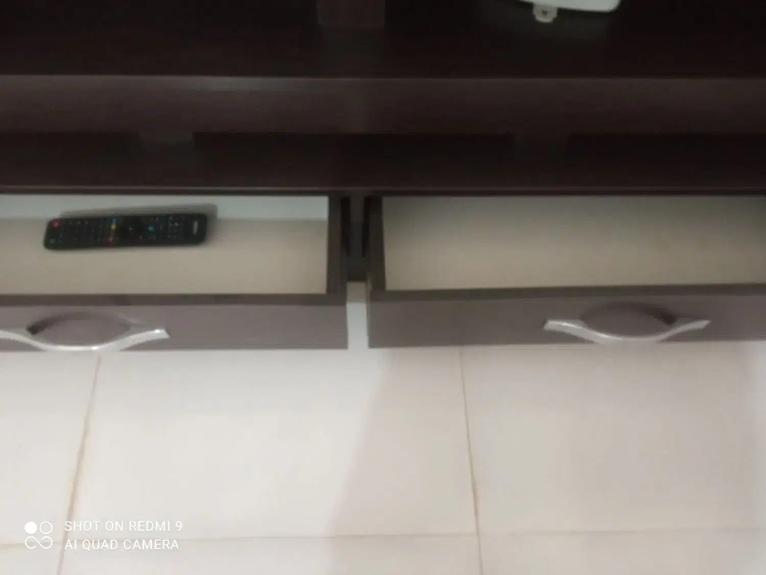 میز|میز تلویزیون|قم, کلهری|دیوار