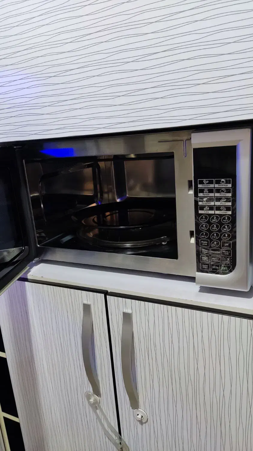 ماکروفر بلک اندیکر ۳۸لیتری|اجاق گاز و لوازم برقی پخت‌وپز|آمل, |دیوار