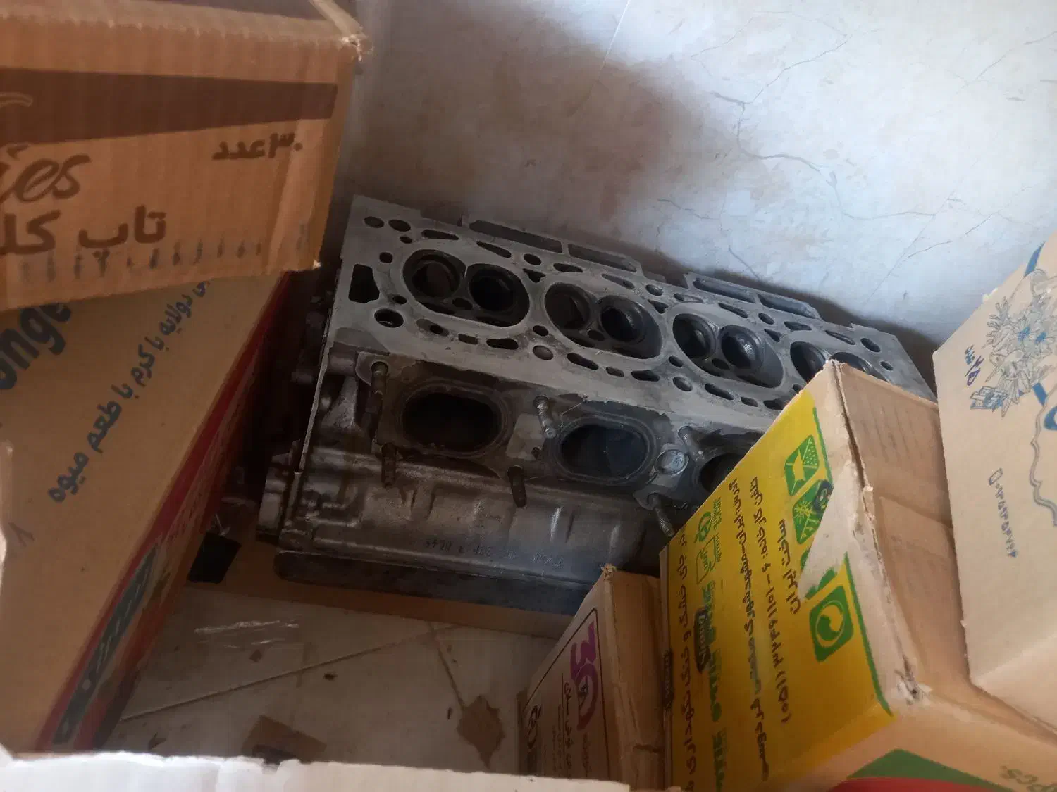 سرسیلند زانتیا نمره ۱۰ بزرگ اروپای|قطعات یدکی و لوازم جانبی|اسفراین, |دیوار