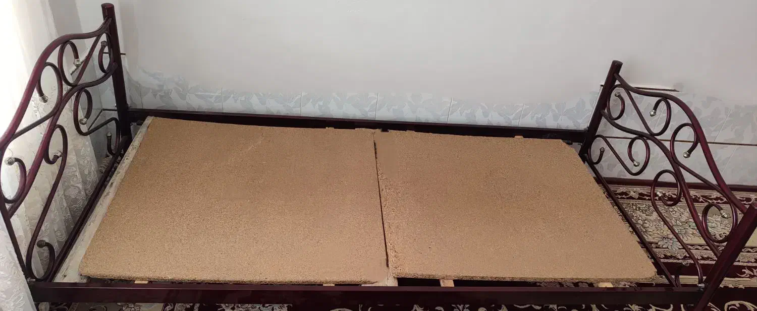 تخت خواب یک نفره فلزی|تخت و سرویس خواب|اقلید, |دیوار