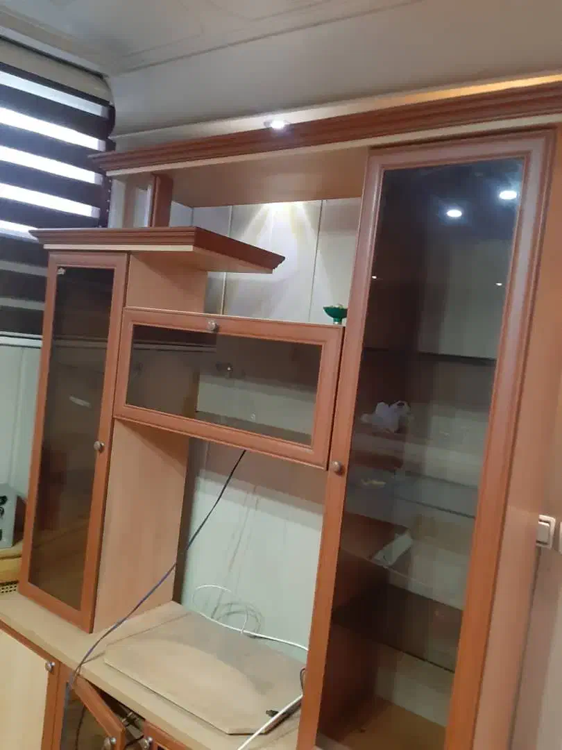 بوفه آنتیک ، زیر تلویزیونی و میز تحریر|بوفه، ویترین، کنسول|تهران, قلهک|دیوار