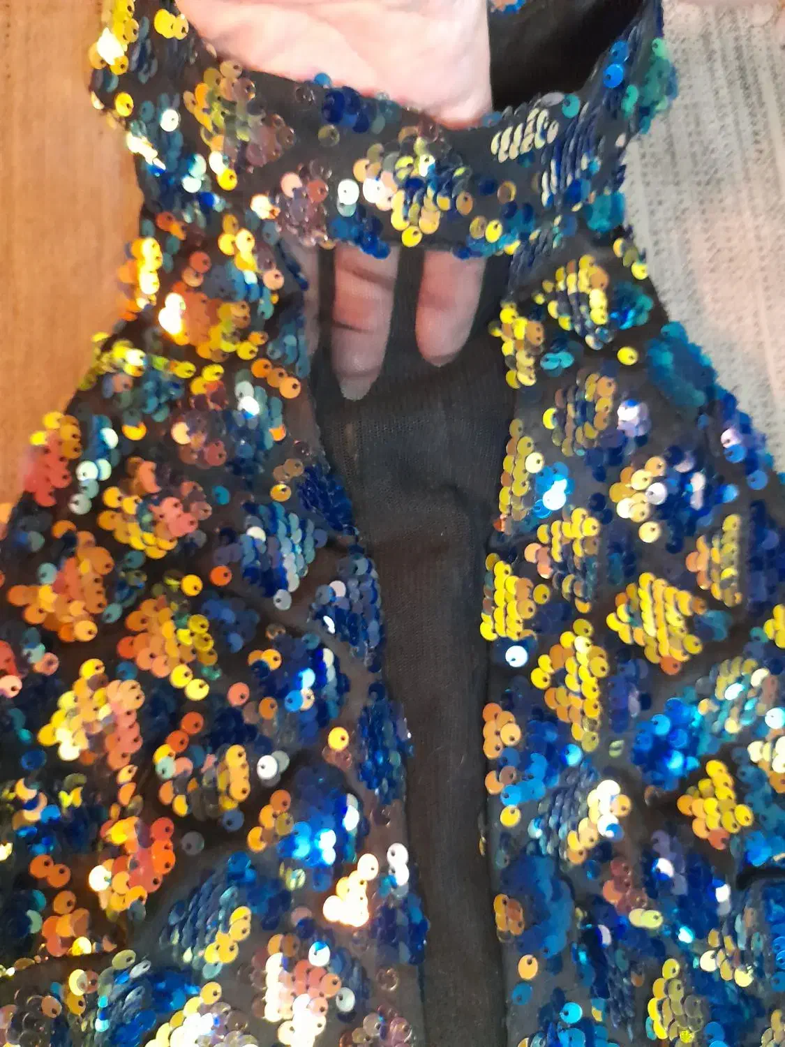 تعدادی لباس مجلسی دخترانه سایز ۳۶و ۳۸|لباس|مشهد, سجاد شهر|دیوار