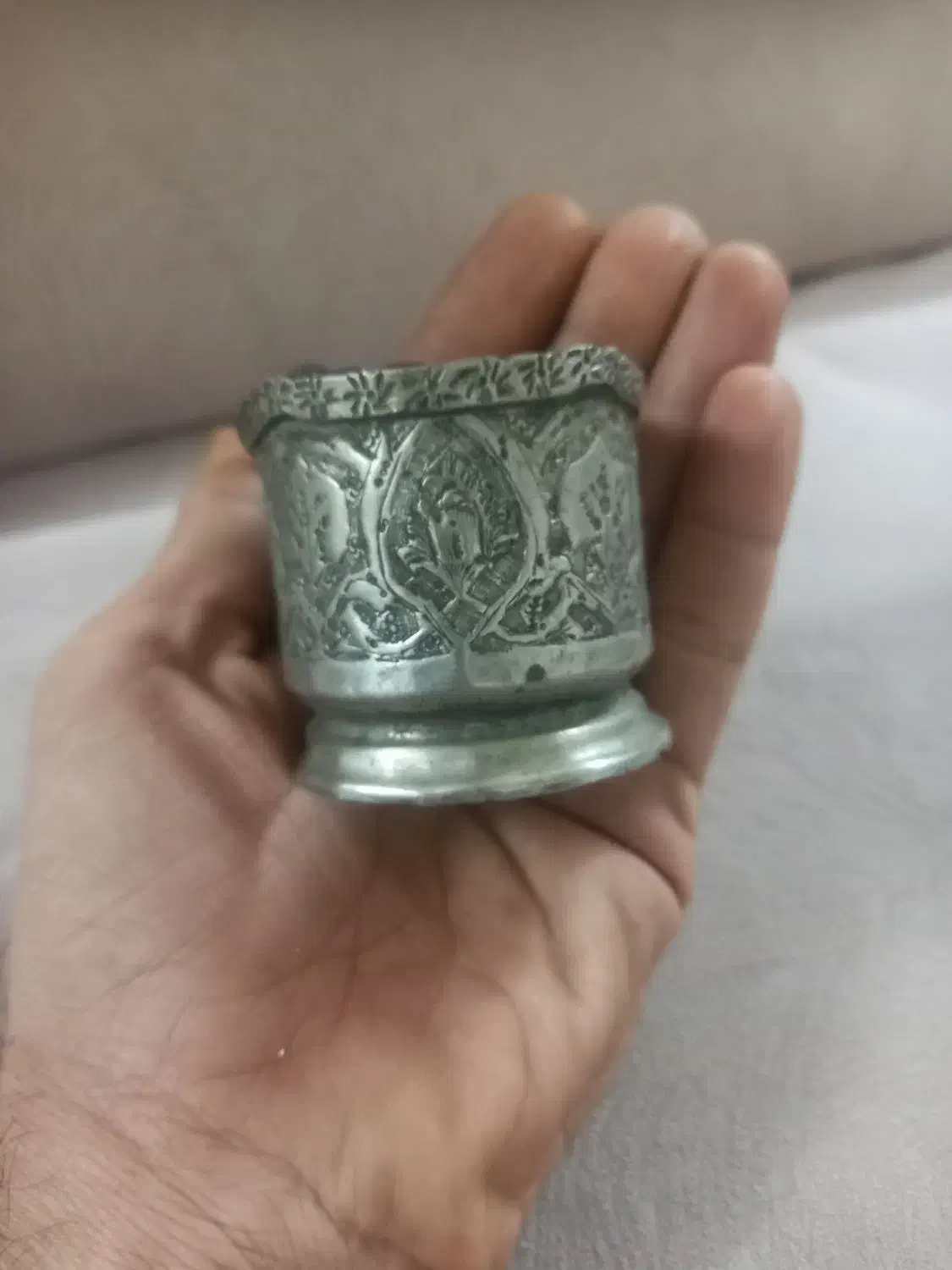 ظروف نقره|کلکسیون اشیاء عتیقه|مشهد, عامل|دیوار