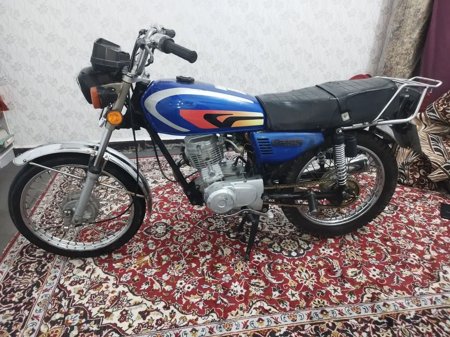 موتور سیکلت مدل ۸۵مدارک کامل|موتورسیکلت|اهواز, الصافی|دیوار