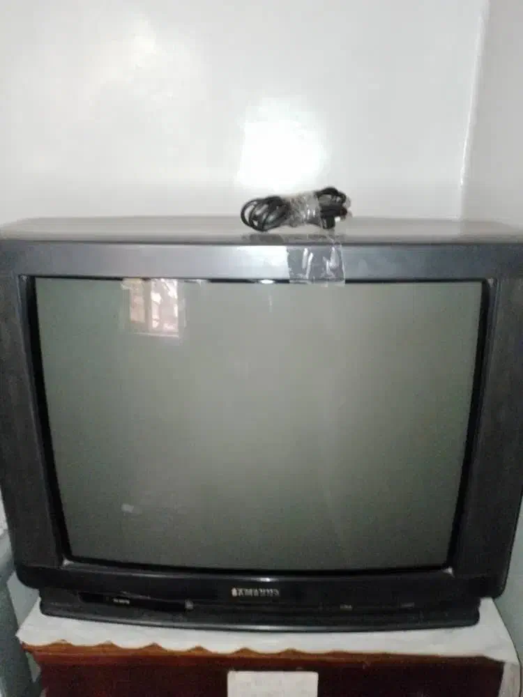 نیاز به تعمیر داره|تلویزیون و پروژکتور|اصفهان, ملک‌شهر|دیوار