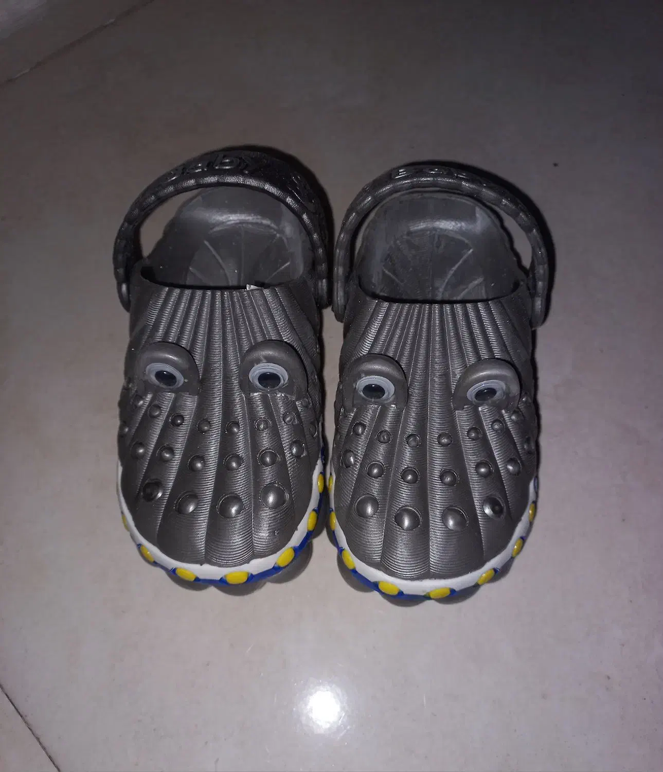 دمپایی بچگانه|کیف، کفش، کمربند|کرج, حسین‌آباد|دیوار