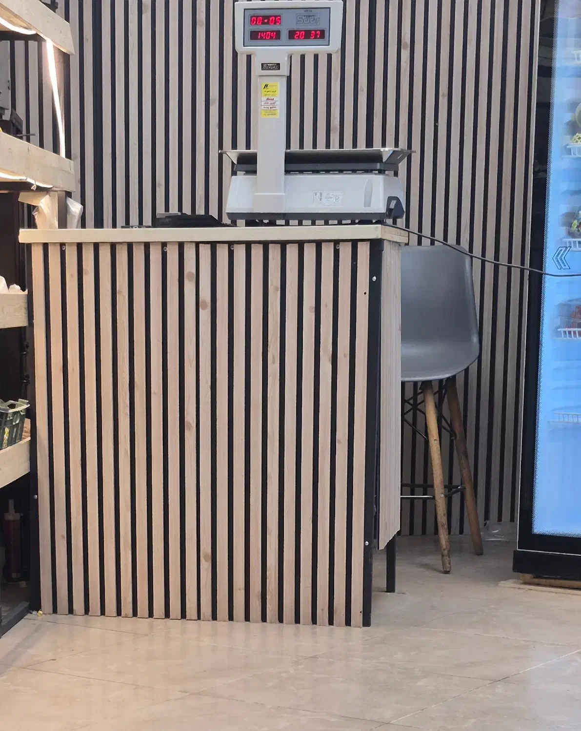 واگذاری دکور|فروشگاه و مغازه|سمنان, |دیوار