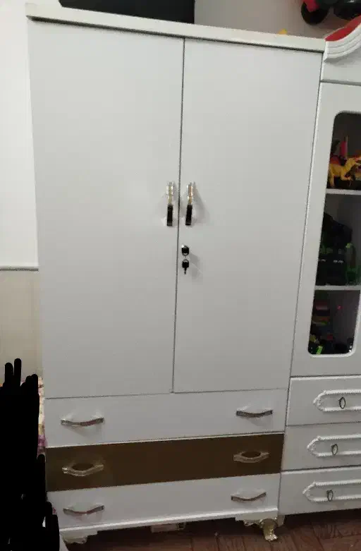 کمد|جاکفشی، کمد، دراور|قم, ولیعصر|دیوار