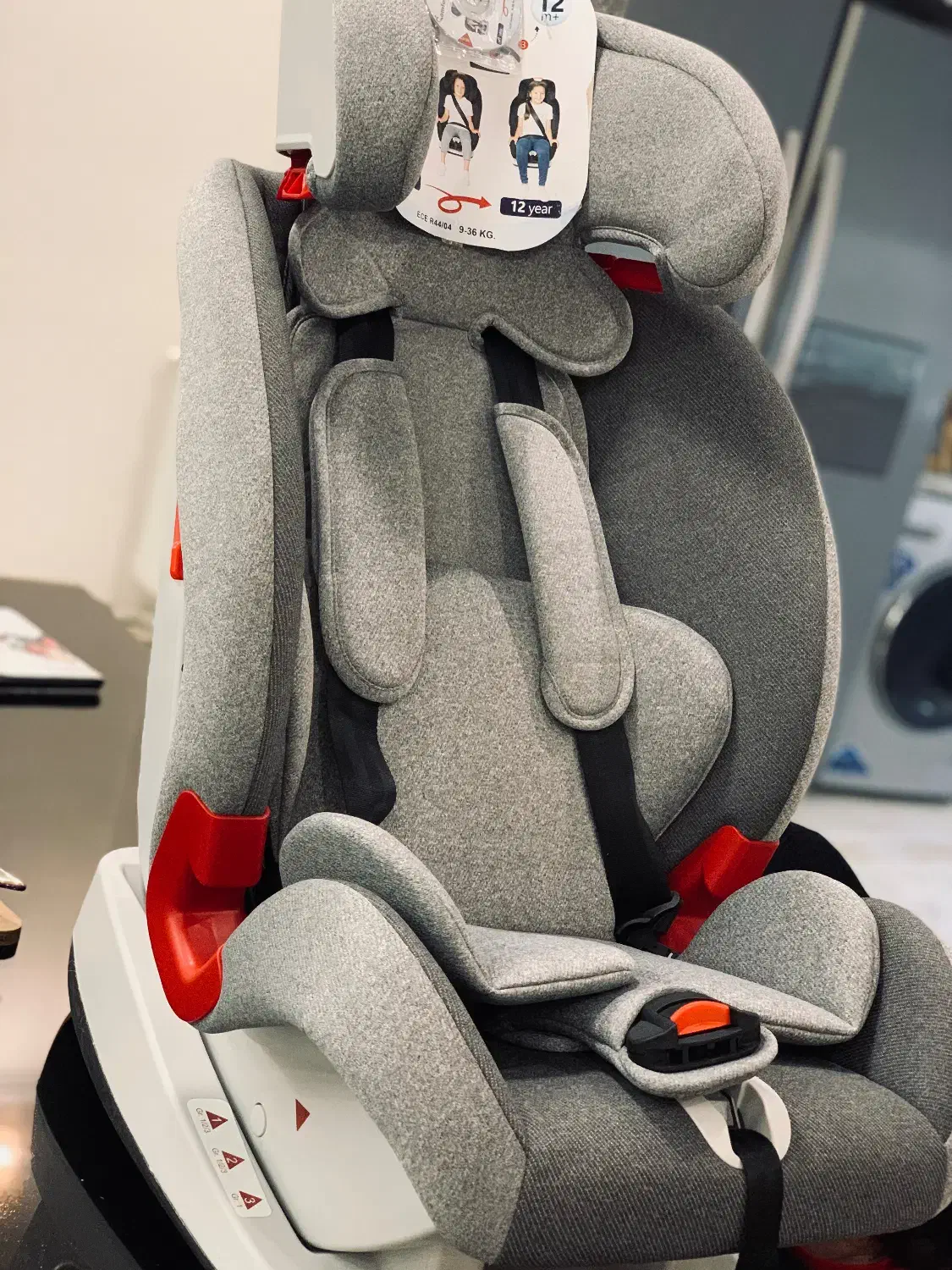 صندلی ماشین آکبند|تخت و صندلی بچه|نظرآباد, رسالت|دیوار