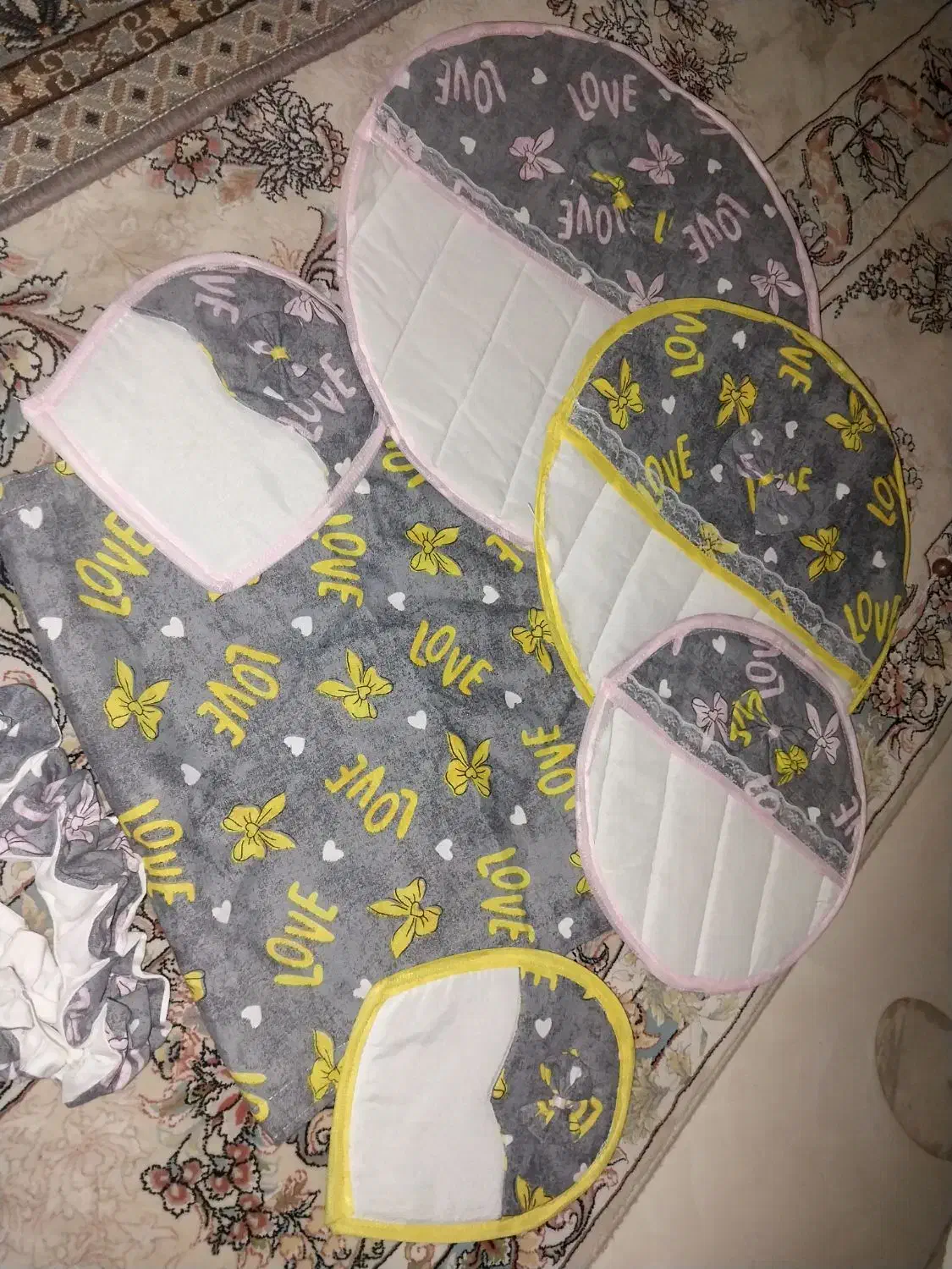 سرویس دمکش|سفره، حوله، دستمال آشپزخانه|مشهد, شهرک بهارستان|دیوار