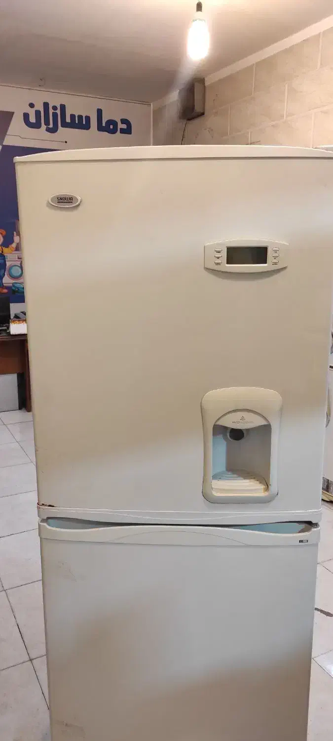 یخچال فریزر اسنوا سالم بسیار جا دار وسالم|یخچال و فریزر|پاکدشت, پاکدشت (مامازند)|دیوار