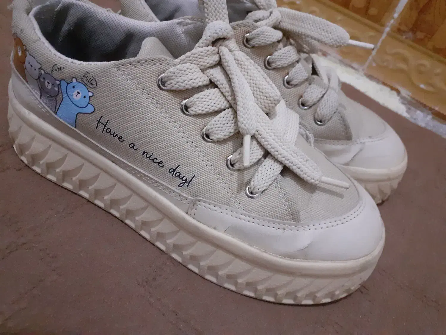 کفش|کیف، کفش، کمربند|سبزوار, گلشن|دیوار