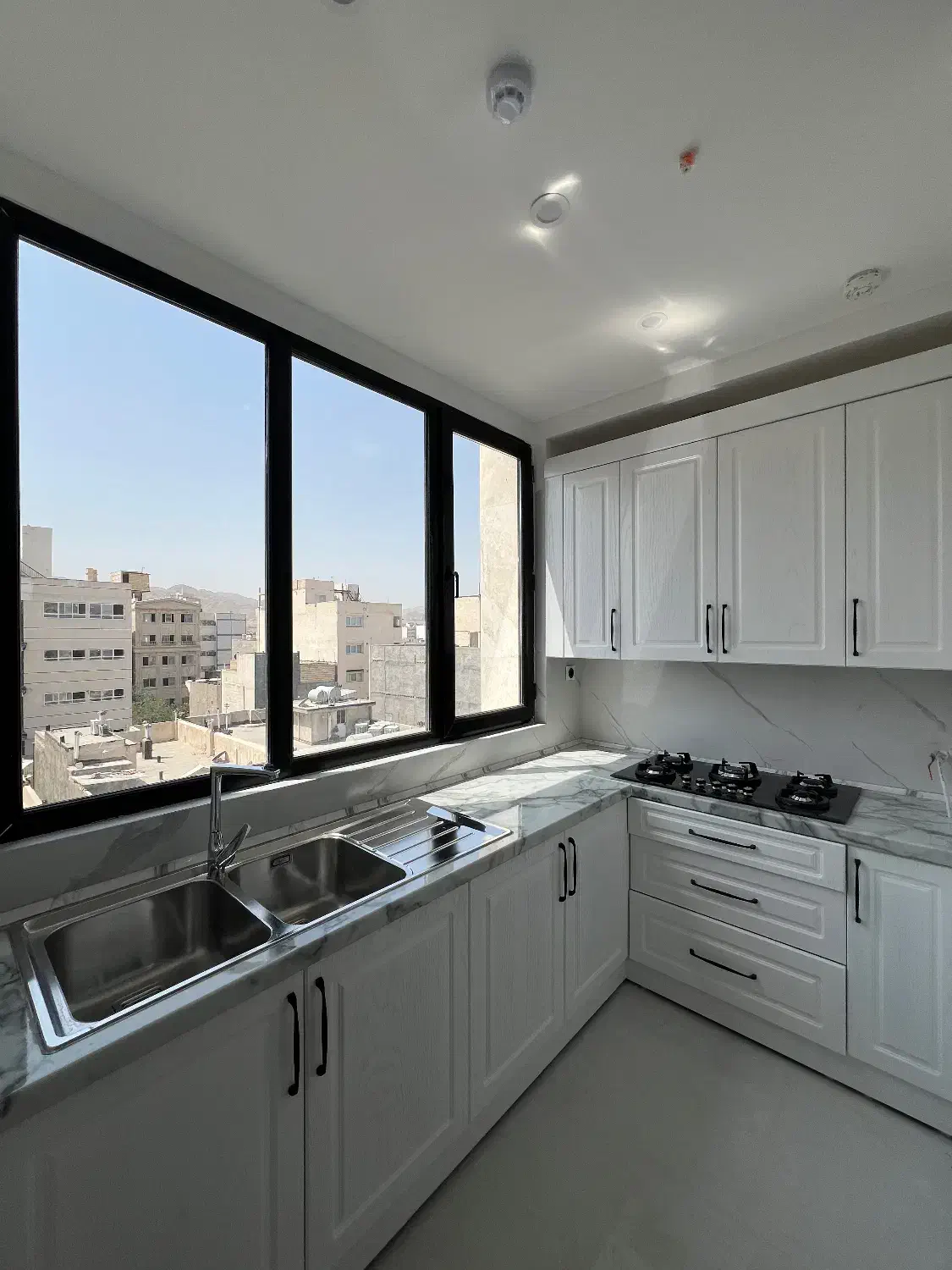 ۱۵۰ متر ۳ خوابه/ویو بینظیر/غرق نور/خیابان امام رضا|فروش آپارتمان|مشهد, حرم مطهر رضوی|دیوار