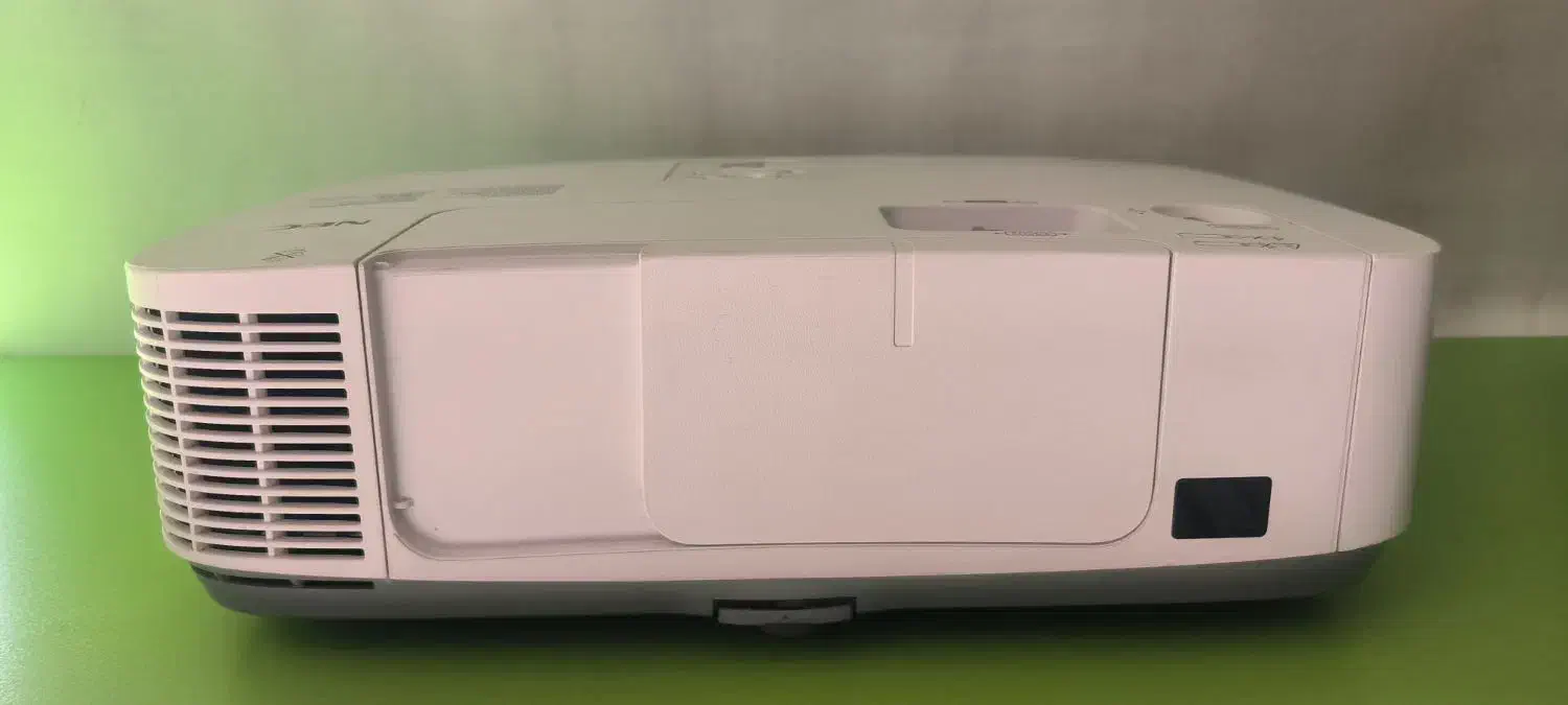 دیتا پروژکتور NEC 501X|تلویزیون و پروژکتور|سنندج, |دیوار