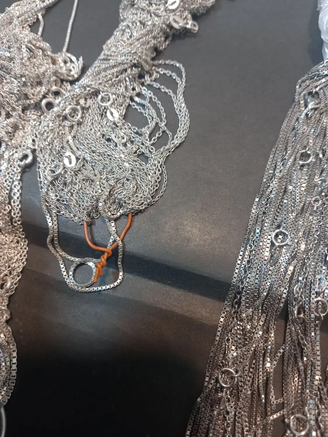 زنجیرگردنی زنانه نقره|جواهرات|قم, شهر قائم|دیوار