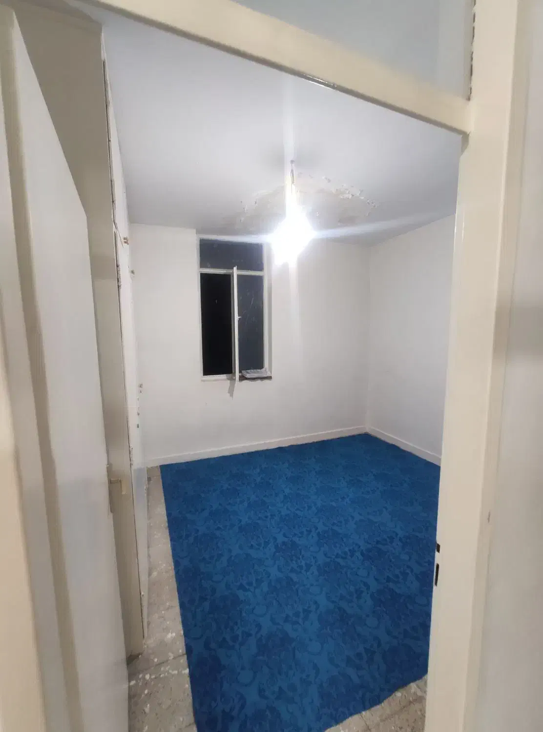 ۹۸ متری دو خوابه، نبش، بر حیدری