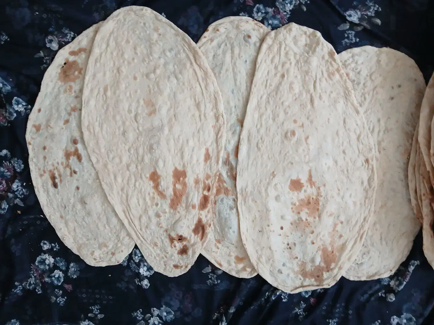 نان خانگی|خوردنی و آشامیدنی|نیشابور, فیض آباد|دیوار