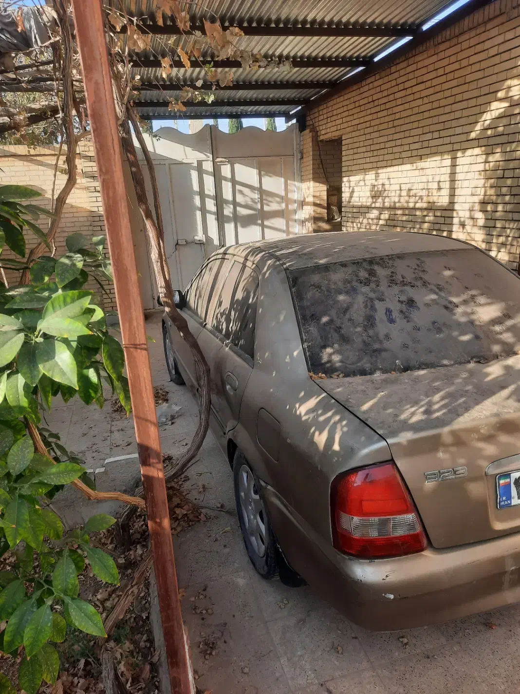 فروش مزدا۳۲۳بانامه اوراقی|خودرو سواری و وانت|انار, |دیوار