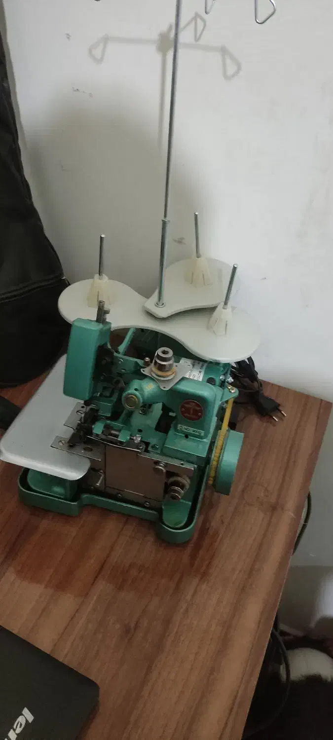 باسلام یک عدد سردوز پروانه سنجاقک به فروش میرسد|لوازم خیاطی و بافتنی|فیروزآباد (فارس), |دیوار