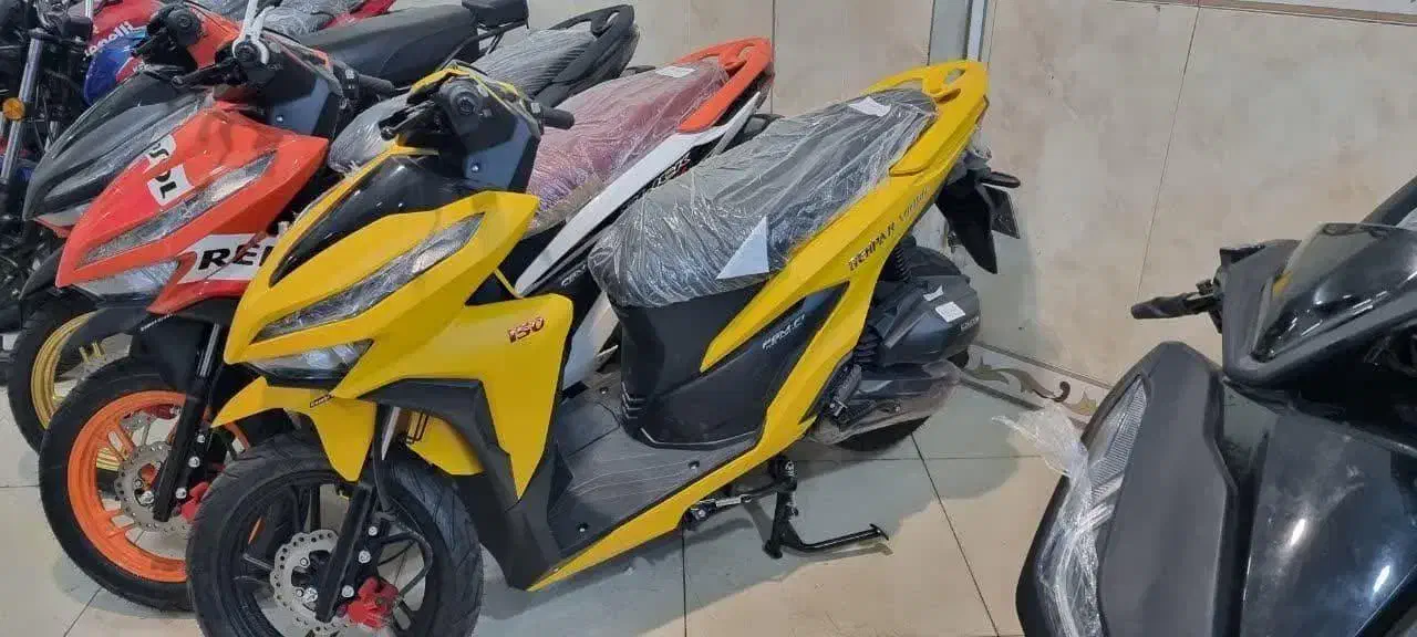 کلیک 150نیوفیس مدلاحمد براو1404|موتورسیکلت|خمین, |دیوار