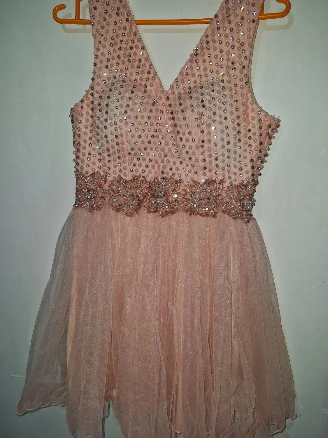 لباس مجلسی|لباس|گنبد کاووس, |دیوار