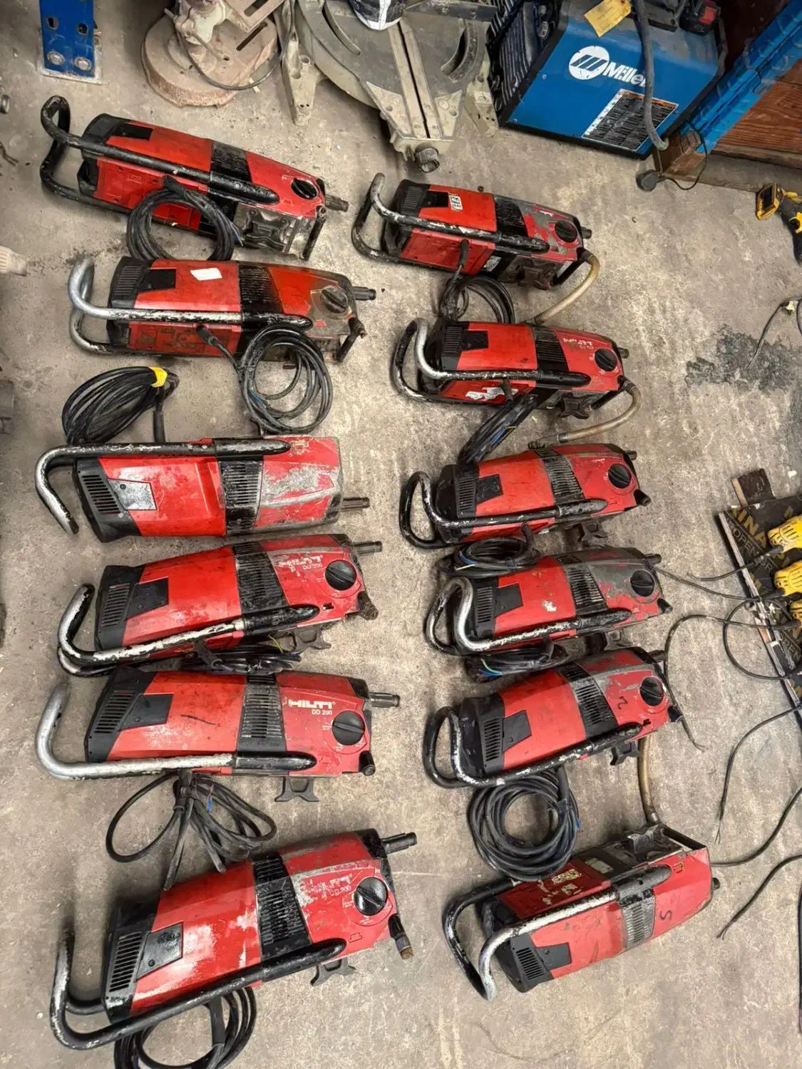 فروش کرگیر هیلتی dd200|ابزارآلات|هشتگرد, شهرک صنعتی هشتگرد|دیوار