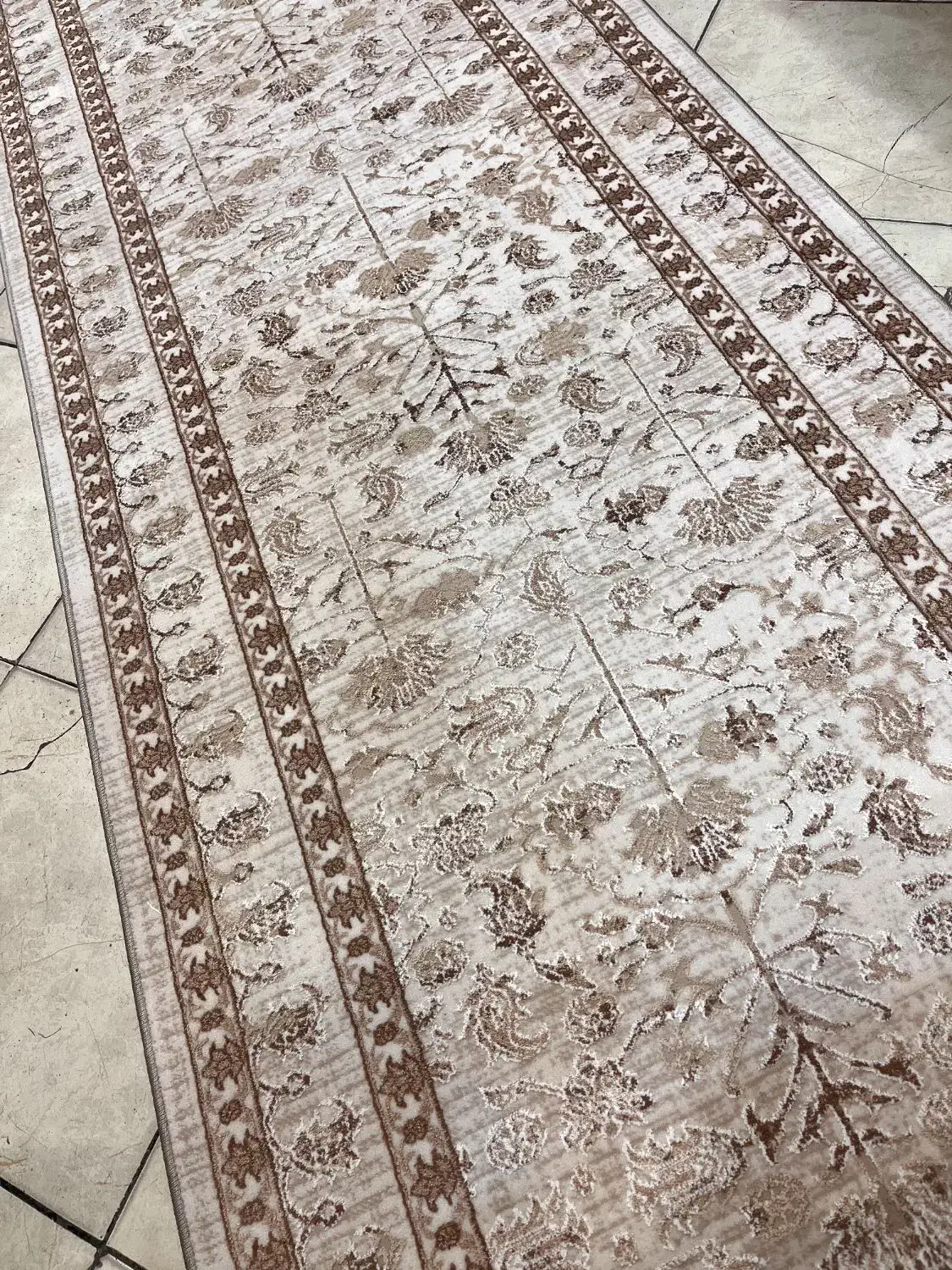 کناره فرش طرح سلطان آباد - افشان|فرش|مشهد, عامل|دیوار