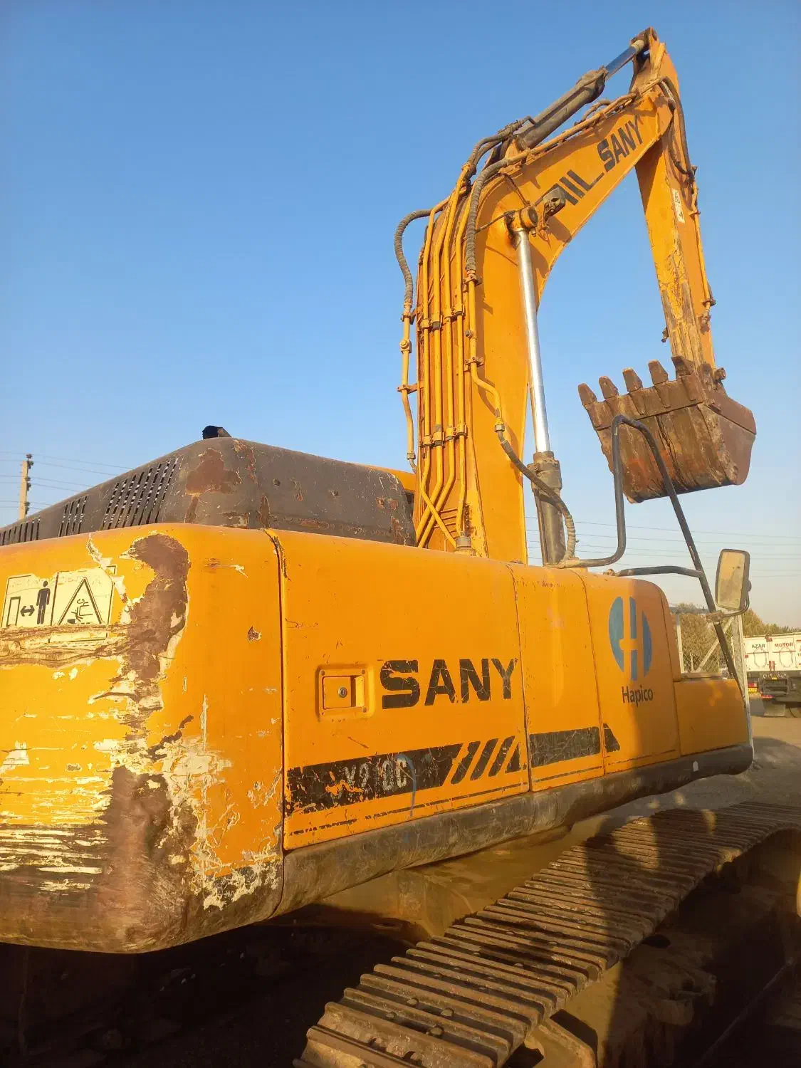 بیل میکانیکی سانی ۲۱۰ مدل۲۰۱۰|خودرو سنگین|شهریار, شهرک شاهد|دیوار