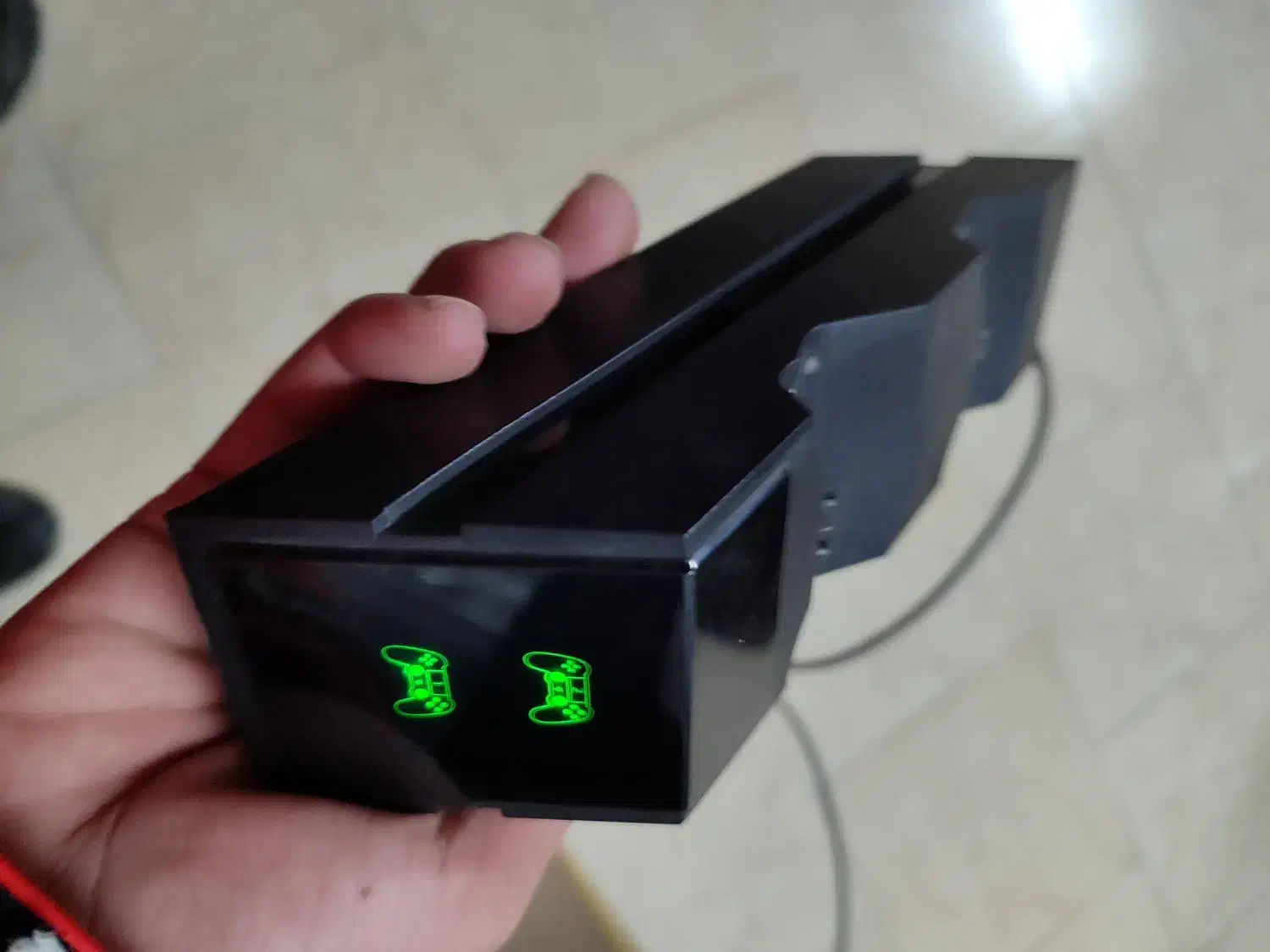 دسته اصلی ps4 و پایه شارژ|کنسول، بازی ویدئویی و آنلاین|گرگان, |دیوار