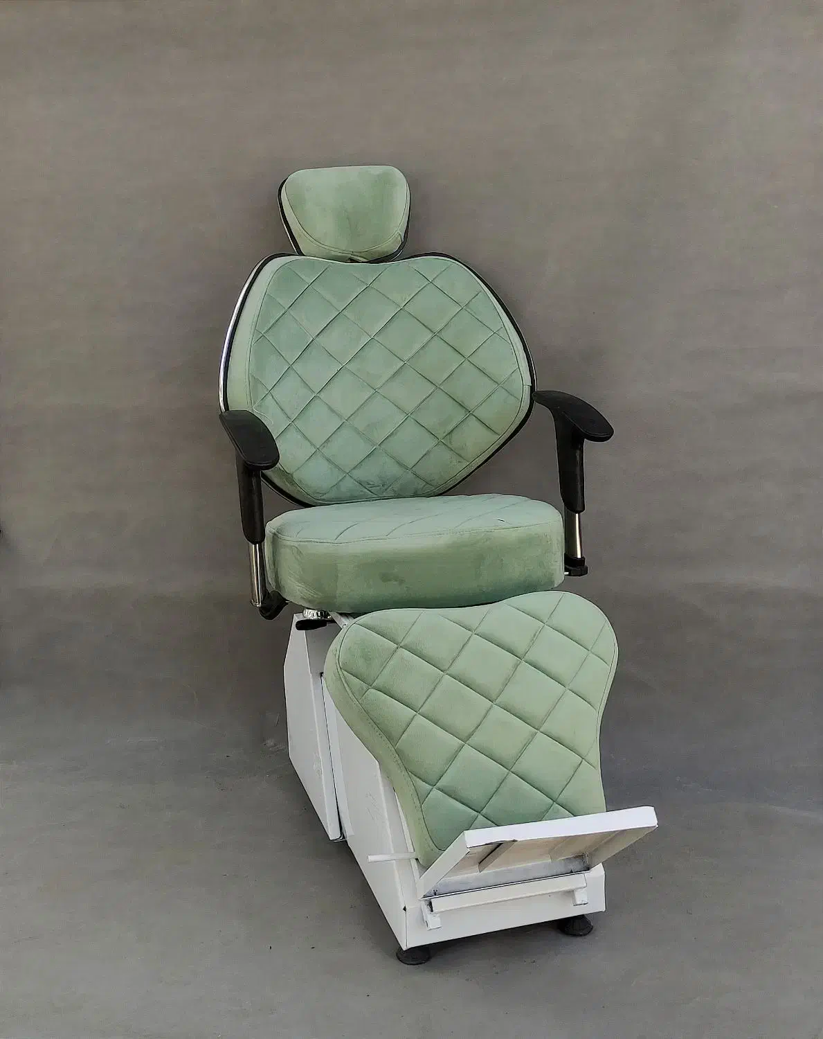 دکوراسیون سالن زیبایی، پورسعید کرمان|آرایشگاه و سالنهای زیبایی|بندرعباس, |دیوار