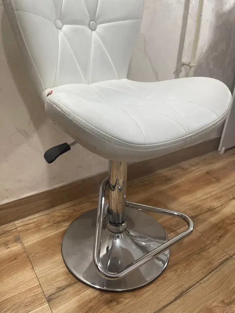 صندلی|صندلی و نیمکت|فومن, |دیوار