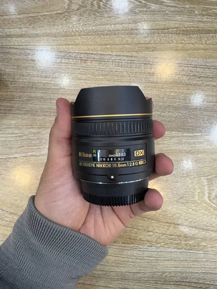 لنز Fisheye نیکون Nikon 10.5mm f/2.8|دوربین عکاسی و فیلم‌برداری|اصفهان, شاهزاده ابراهیم|دیوار