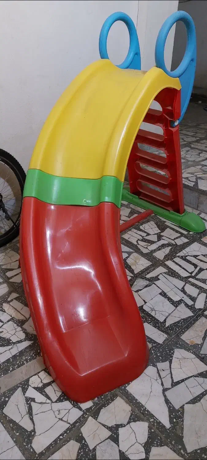 اسباب بازی|اسباب‌‌بازی|ساری, |دیوار