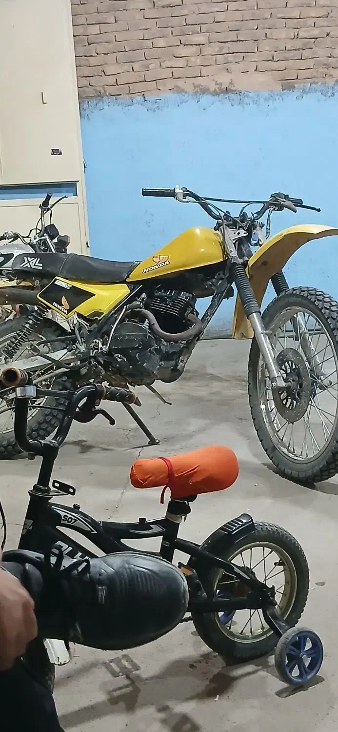 تریل اکسل باسازی شده|موتورسیکلت|هلالی, |دیوار